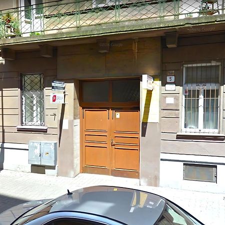 Apartment Mia - Old Town, Ac 브라티슬라바 외부 사진